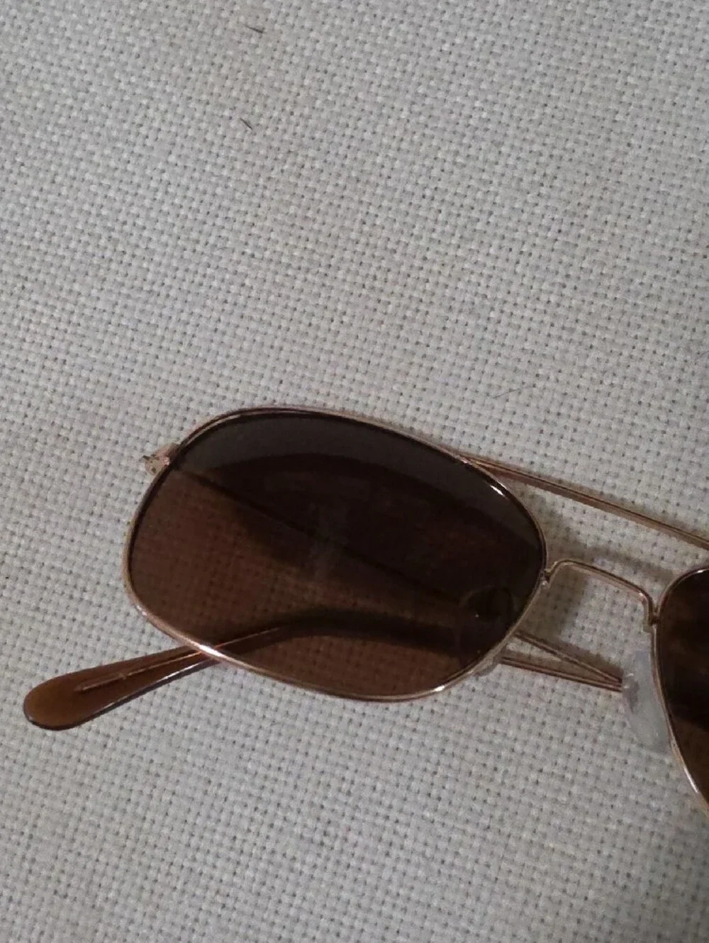 Brown Gold Metal Frame Sunglasses